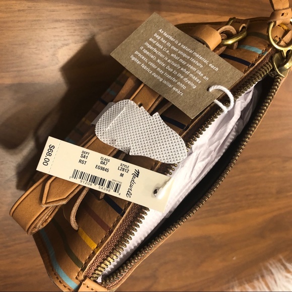 NWT Madewell Simple Pouch Belt Bag: Rainbow - Picture 4 of 4